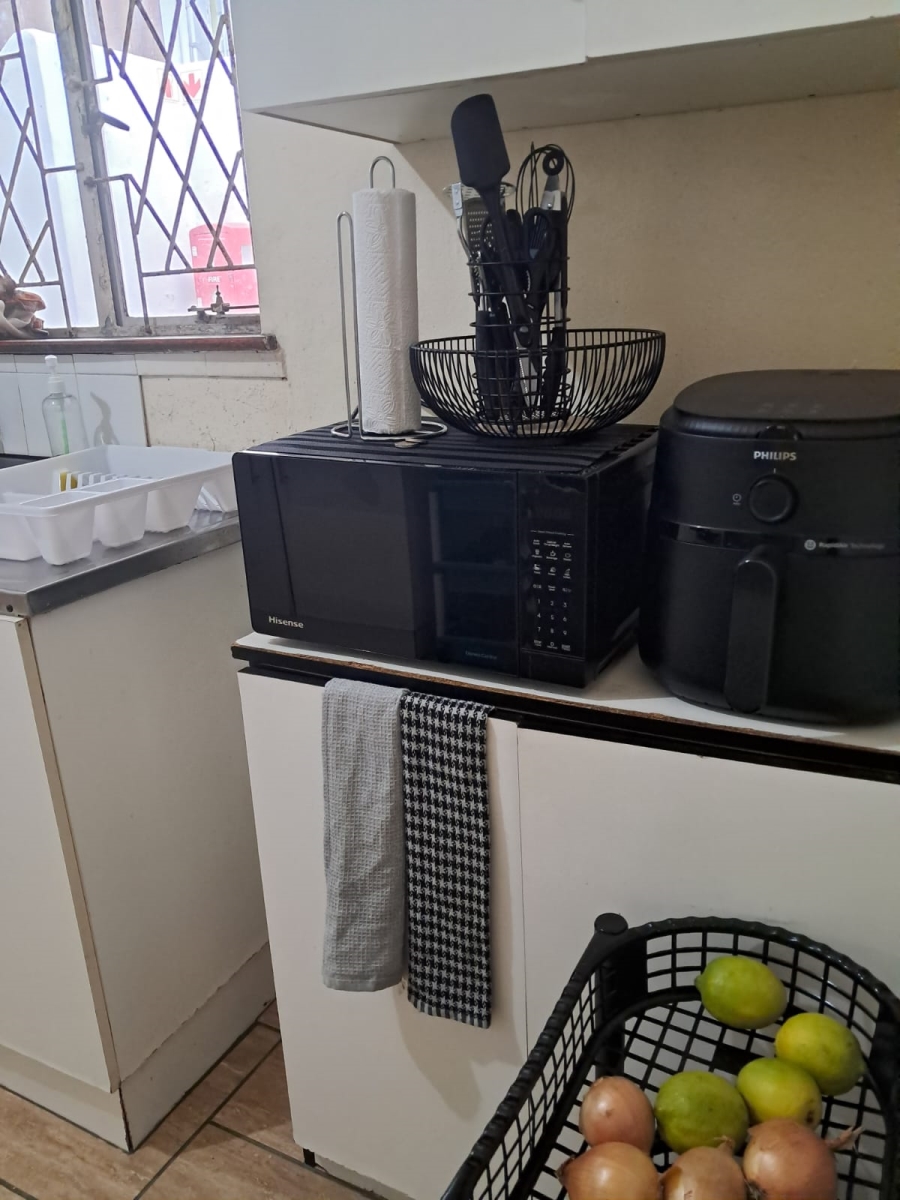 1 Bedroom Property for Sale in Port Elizabeth Eastern Cape